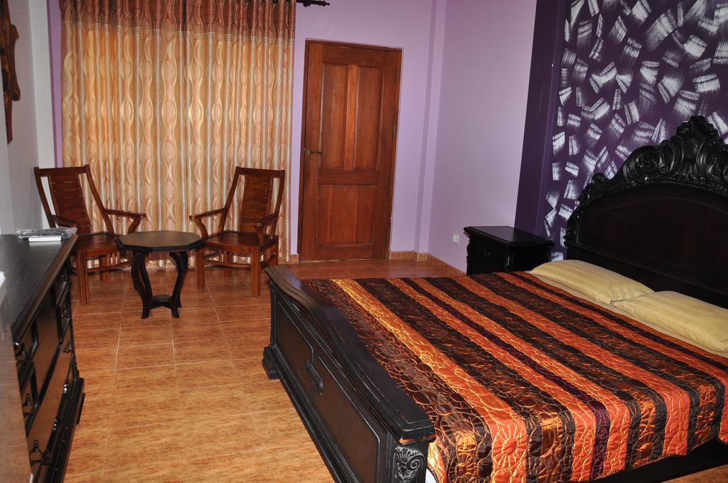 Solomon Beach Hotel Marawila Rom bilde